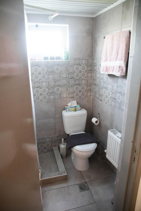 Livadi House *